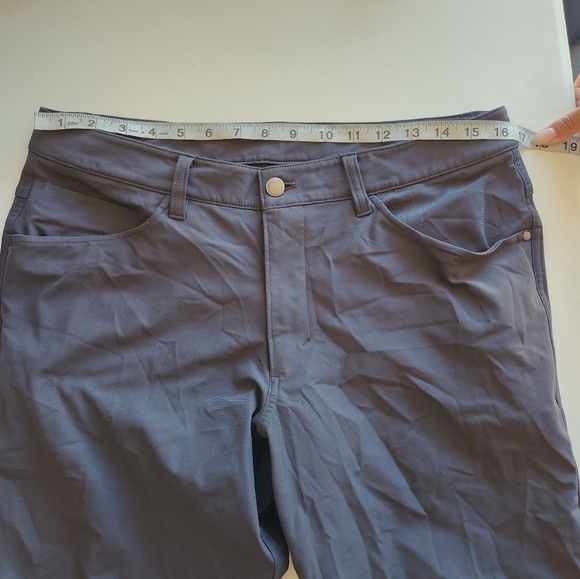 Lululemon ABC Pants Classic Fit 27 Inch Inseam Navy Blue Size 32 - Picture 7 of 9